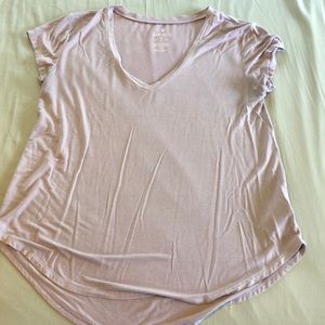 American Eagle Favorite Tee